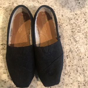 Black Fur-lined TOMS